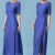 فستان طويل من الدانتيل باللون الأزرق ذات أكمام قصيرة ورقبة دائرية